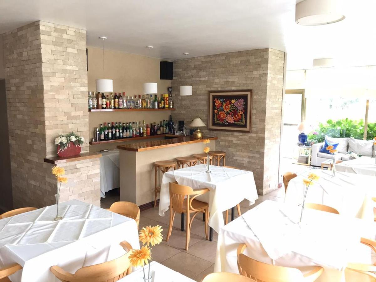 Hotel Europa Pinamar Ngoại thất bức ảnh